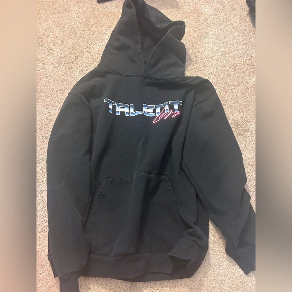 TALENTLESS HOODIE LIMITED EDITION